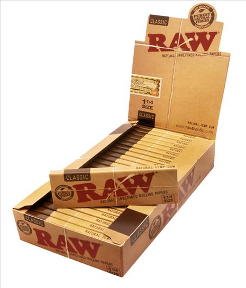 Raw Paper Classic 1 1/4 24ct With Display Reval Distributor